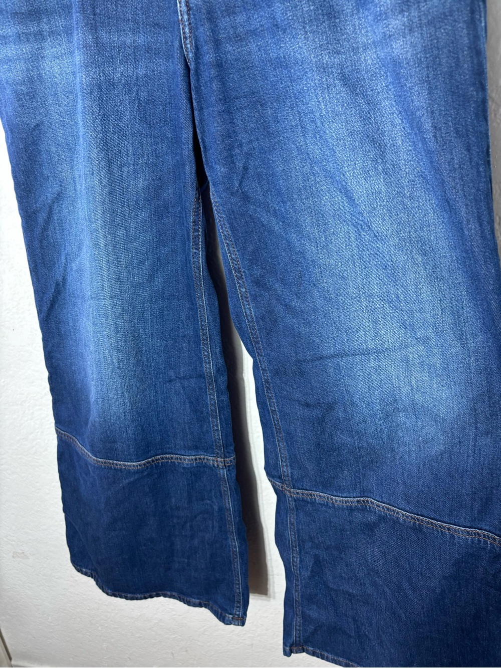 Pilcro women’s 29 high rise flare jeans dark wash - Picture 5 of 7